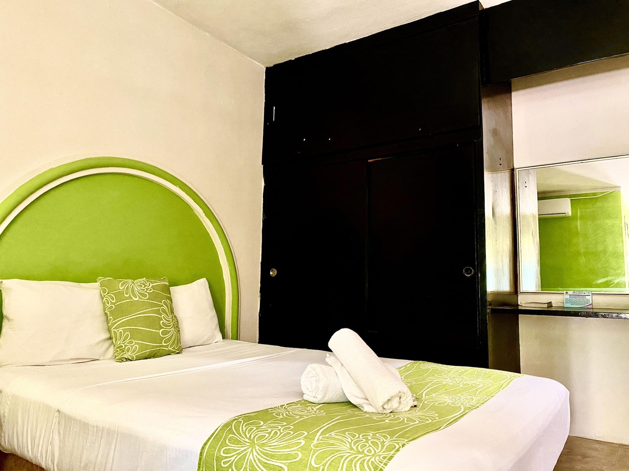 Hotel Hc Internacional Cancún Exterior foto
